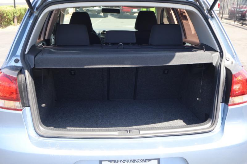 Volkswagen Golf 2.0L 4-Door TDI 2011