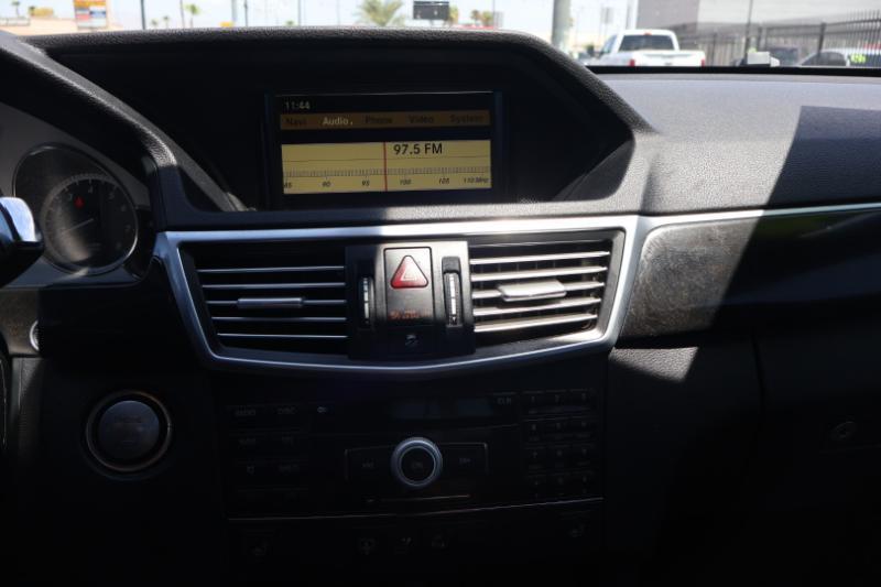 Mercedes-Benz E-Class E350 Sedan 4MATIC 2010