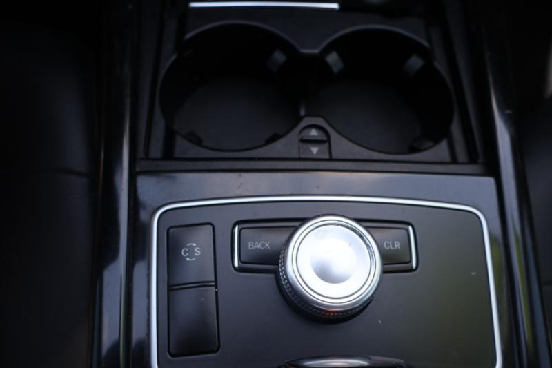 Mercedes-Benz E-Class E350 Sedan 4MATIC 2010