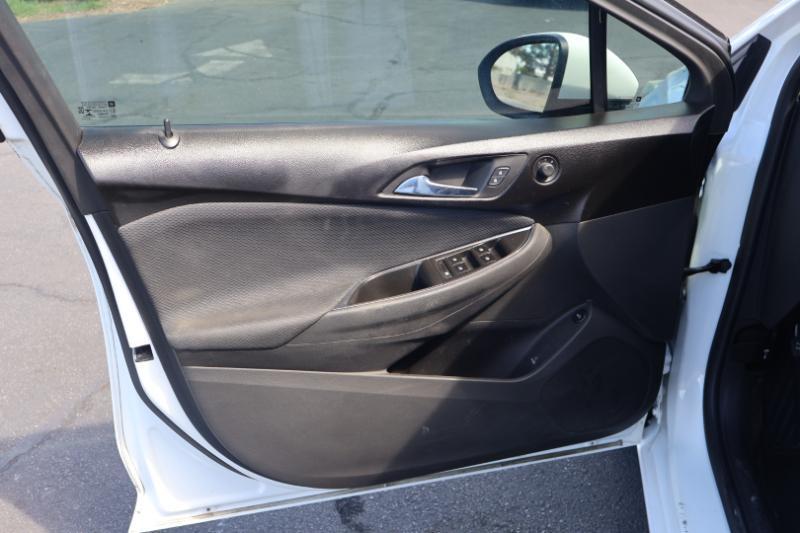 Chevrolet Cruze LS Auto 2019