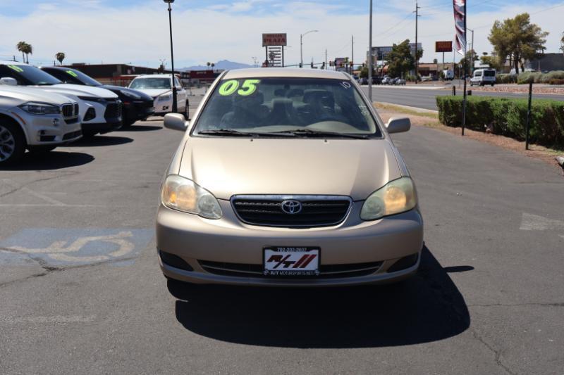 Toyota Corolla CE 2005