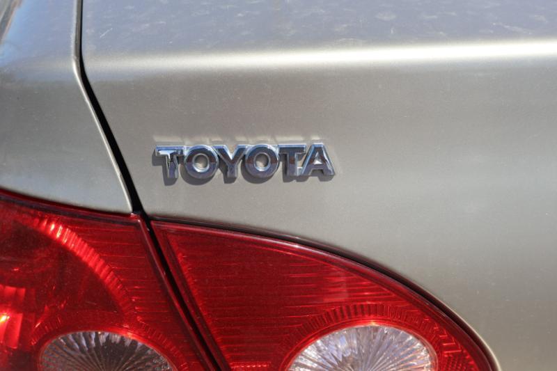 Toyota Corolla CE 2005
