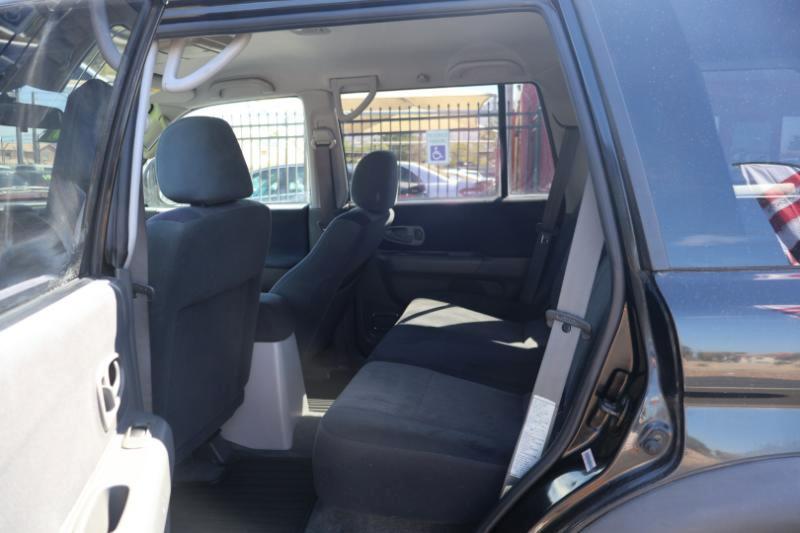 Mitsubishi Montero Sport LS 2WD 2004
