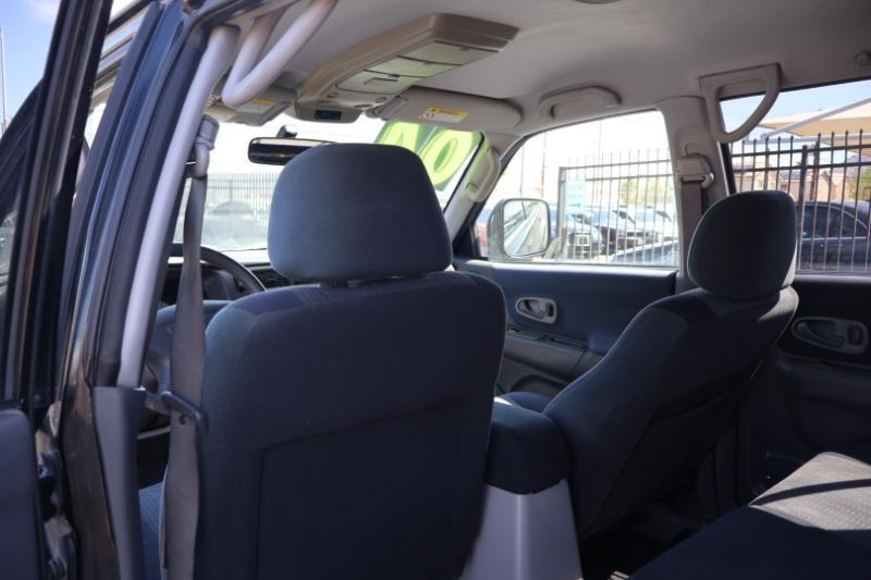 Mitsubishi Montero Sport LS 2WD 2004