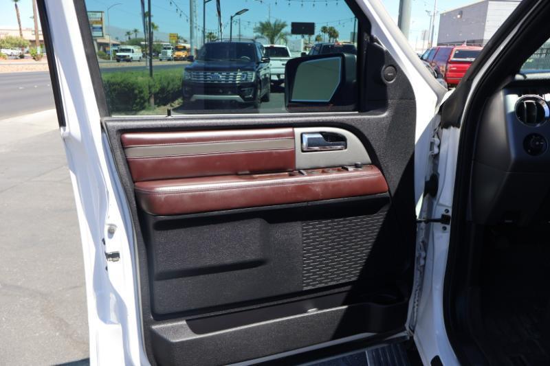 Ford Expedition EL Platinum 4WD 2015