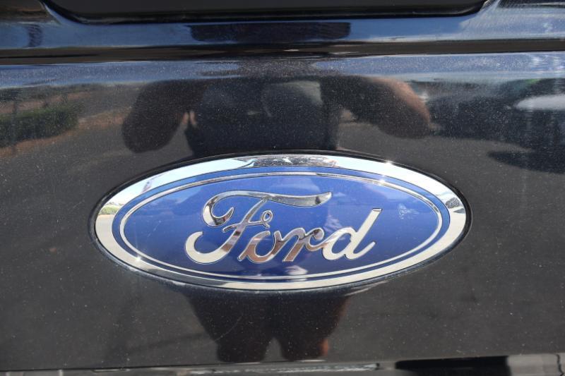Ford F-150 XLT SuperCrew 5.5-ft. Bed 2WD 2015