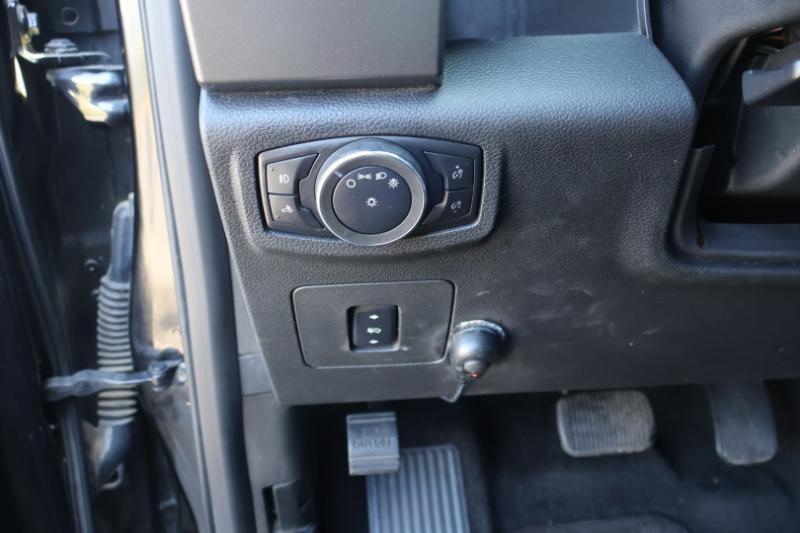 Ford F-150 XLT SuperCrew 5.5-ft. Bed 2WD 2015