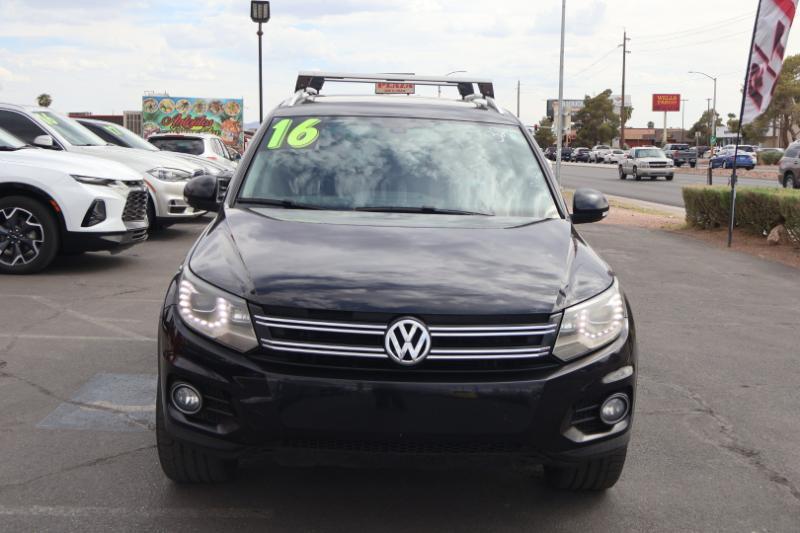 Volkswagen Tiguan SE 2016