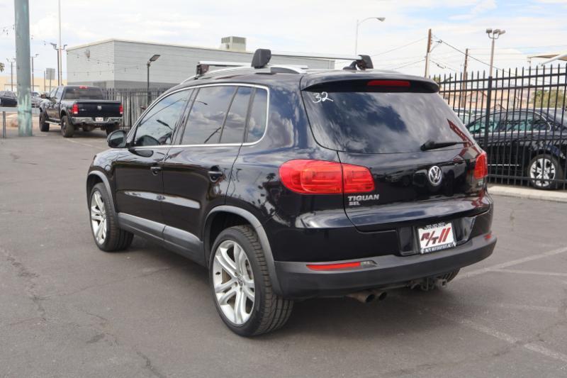 Volkswagen Tiguan SE 2016