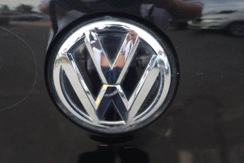 Volkswagen Tiguan SE 2016
