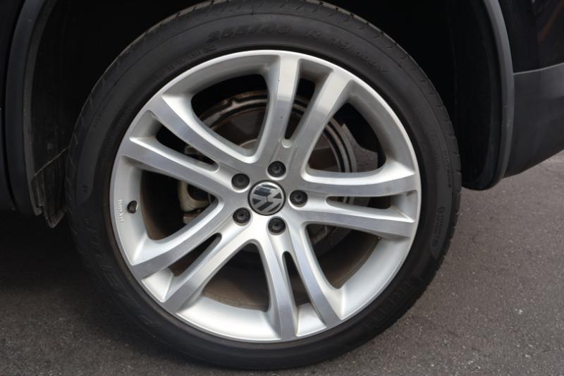 Volkswagen Tiguan SE 2016