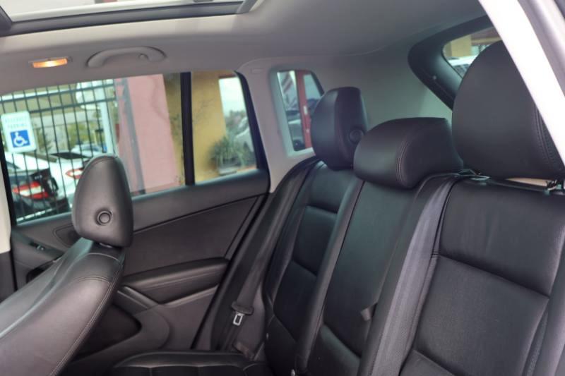 Volkswagen Tiguan SE 2016