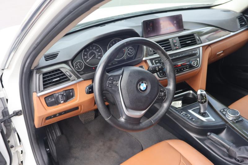 BMW 3-Series 328i SULEV 2015