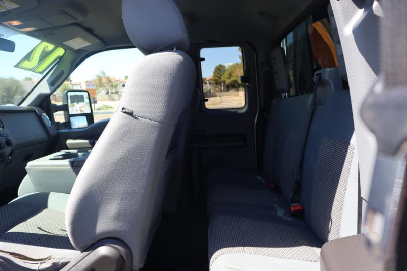 Ford F-250 SD Lariat SuperCab 2WD 2012