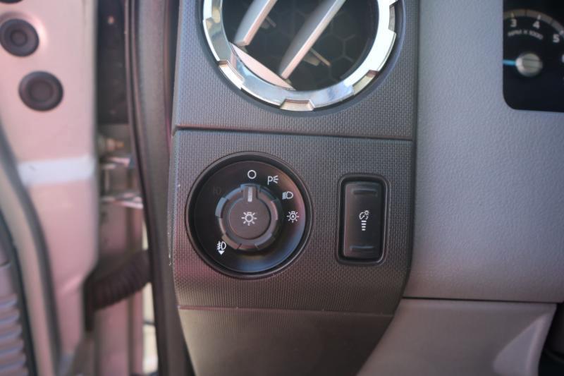 Ford F-250 SD Lariat SuperCab 2WD 2012