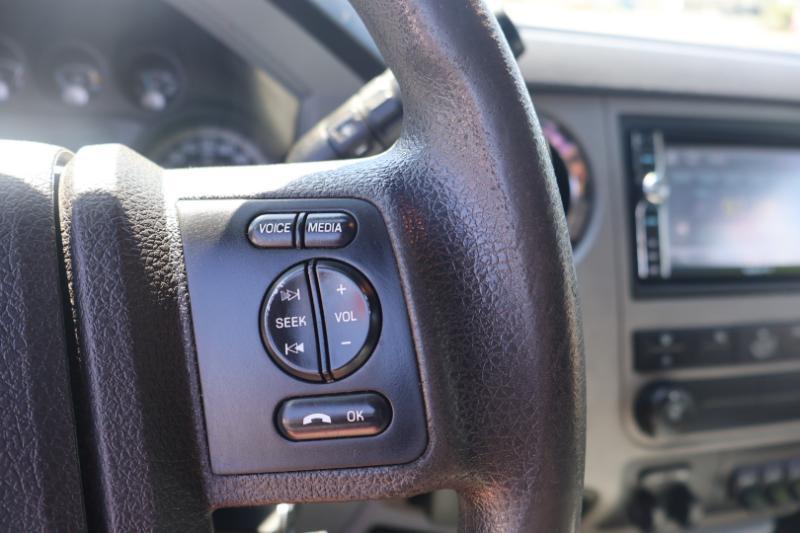 Ford F-250 SD Lariat SuperCab 2WD 2012