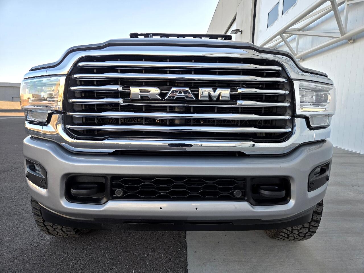 RAM 3500 Longhorn Mega Cab 4WD DRW 2024
