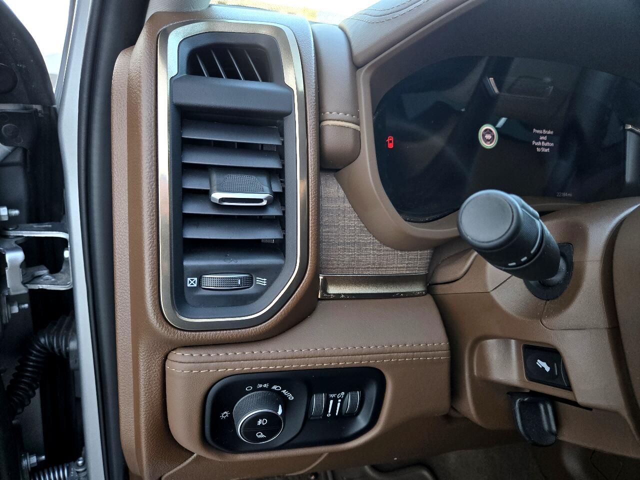 RAM 3500 Longhorn Mega Cab 4WD DRW 2024