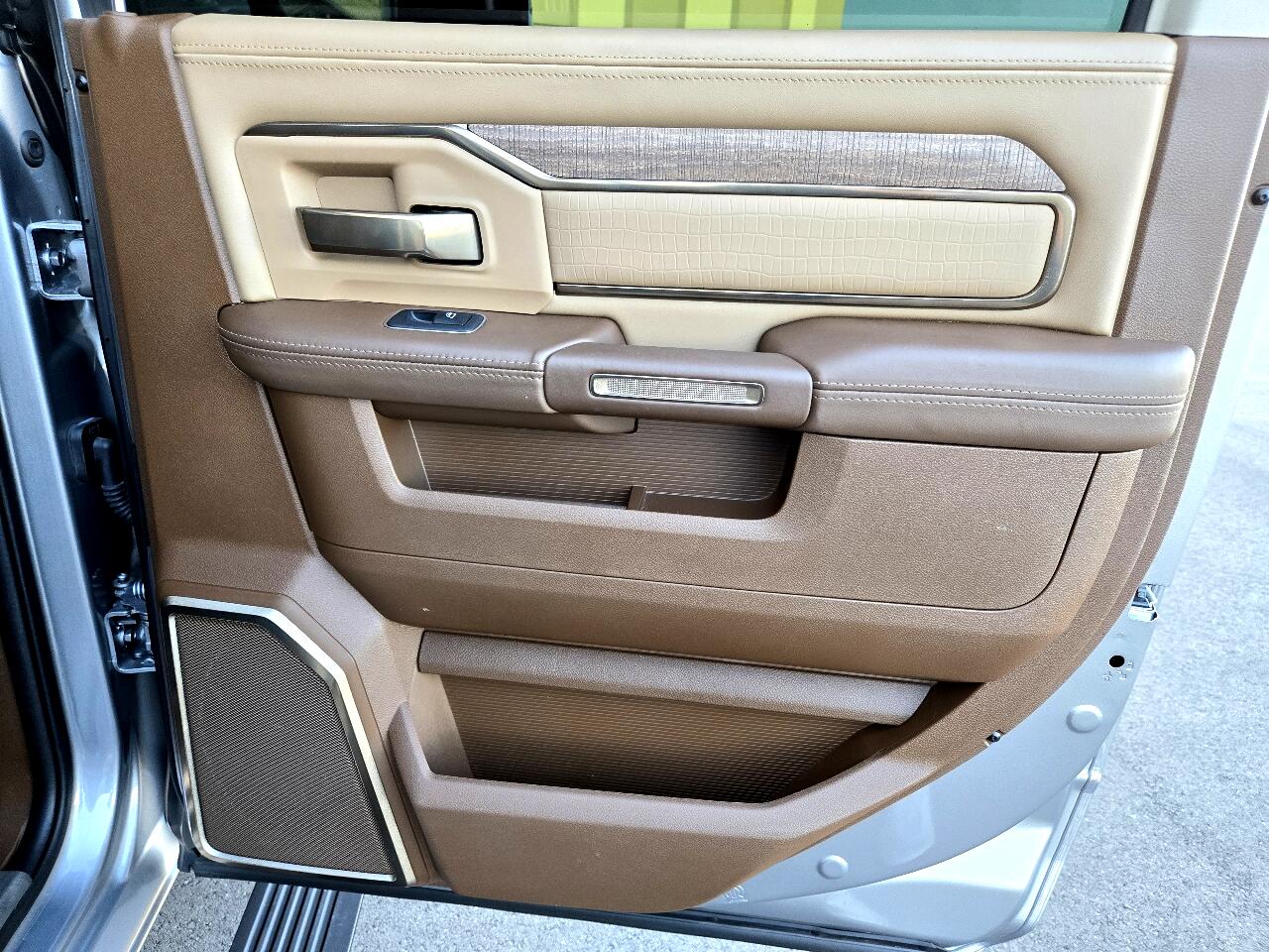 RAM 3500 Longhorn Mega Cab 4WD DRW 2024