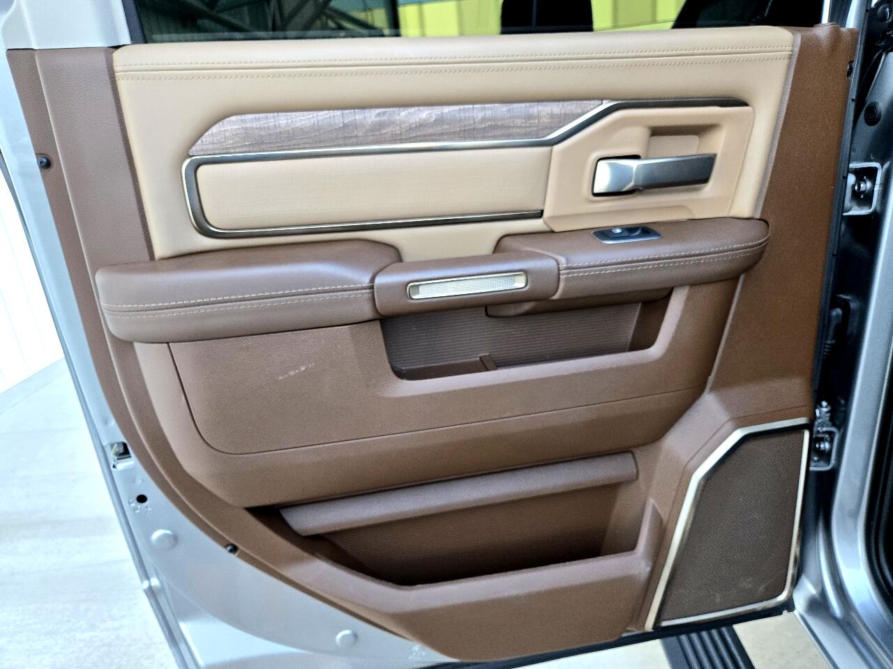 RAM 3500 Longhorn Mega Cab 4WD DRW 2024