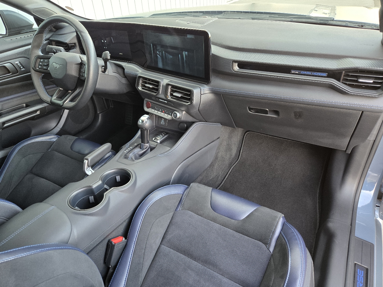 Ford Mustang Dark Horse 2025