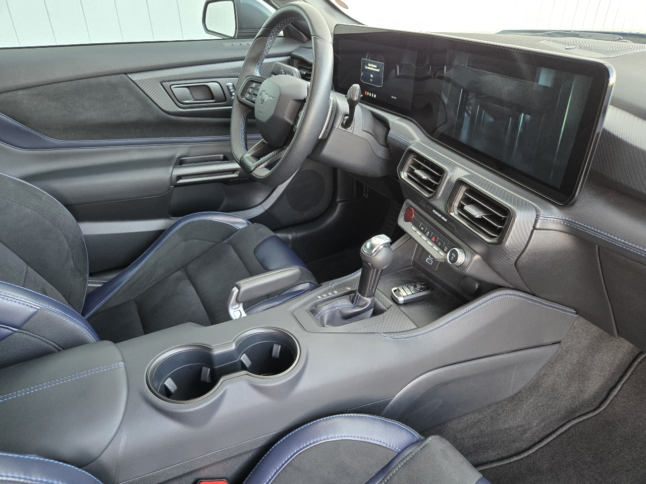 Ford Mustang Dark Horse 2025