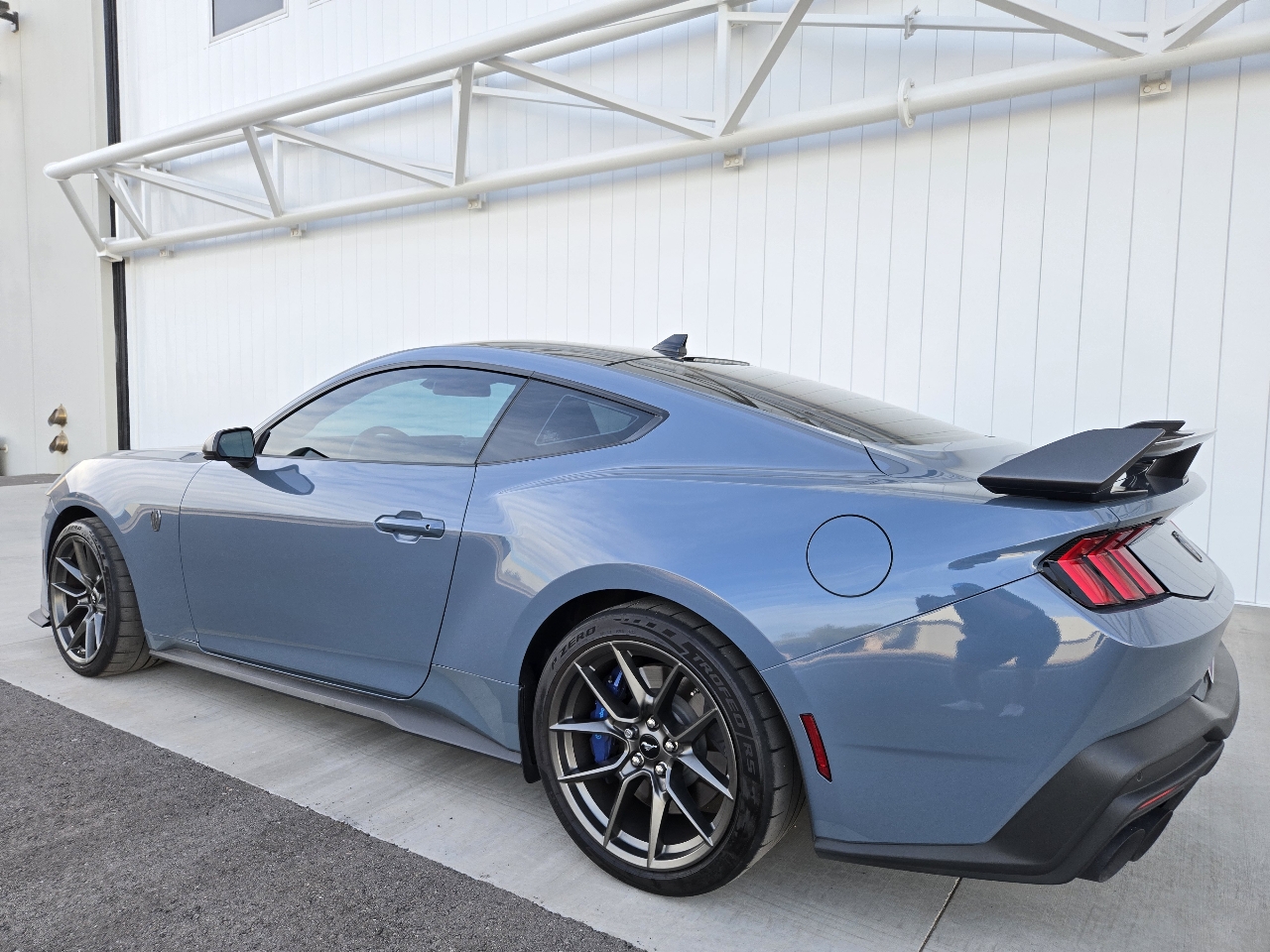 Ford Mustang Dark Horse 2025