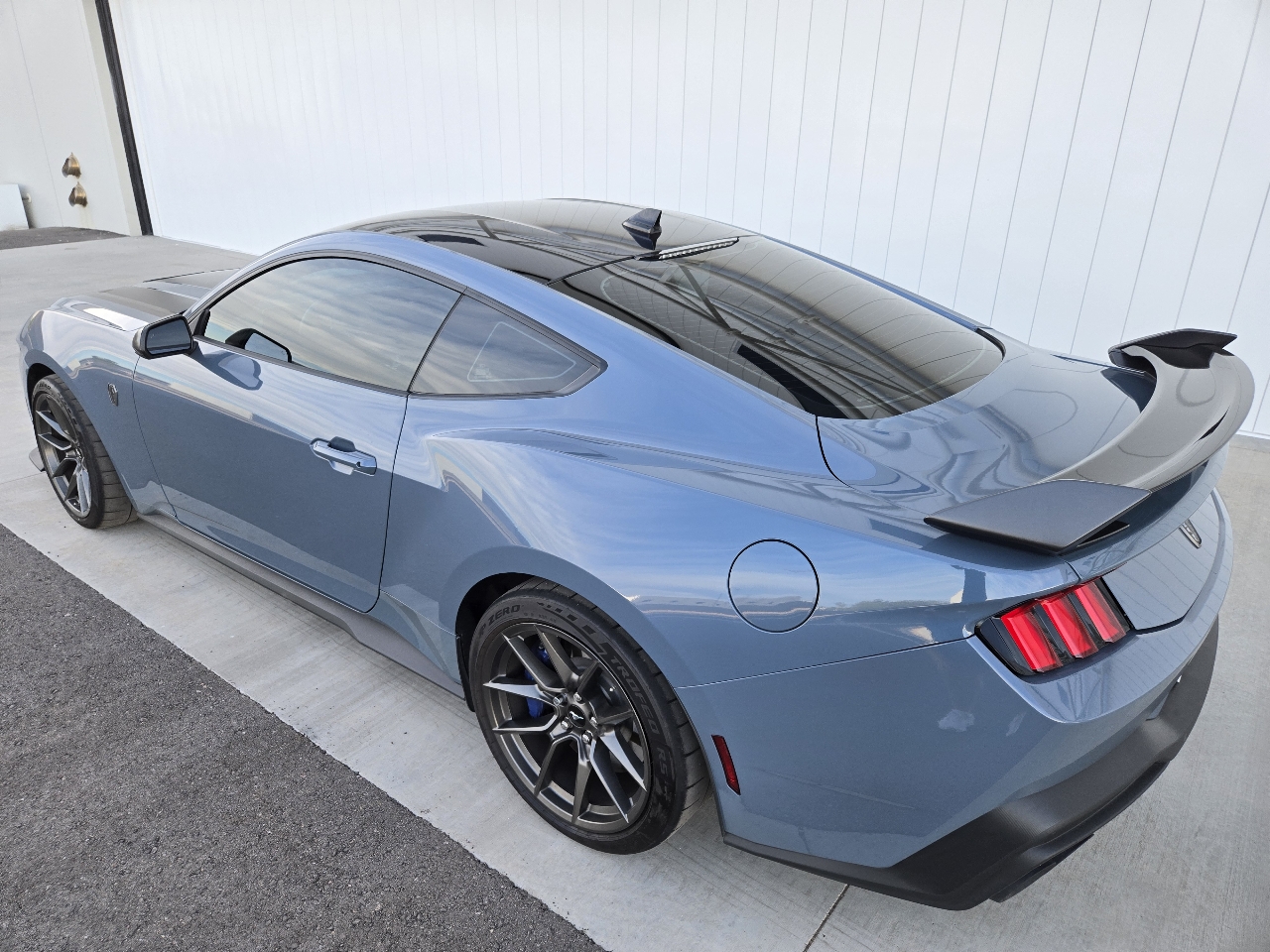 Ford Mustang Dark Horse 2025