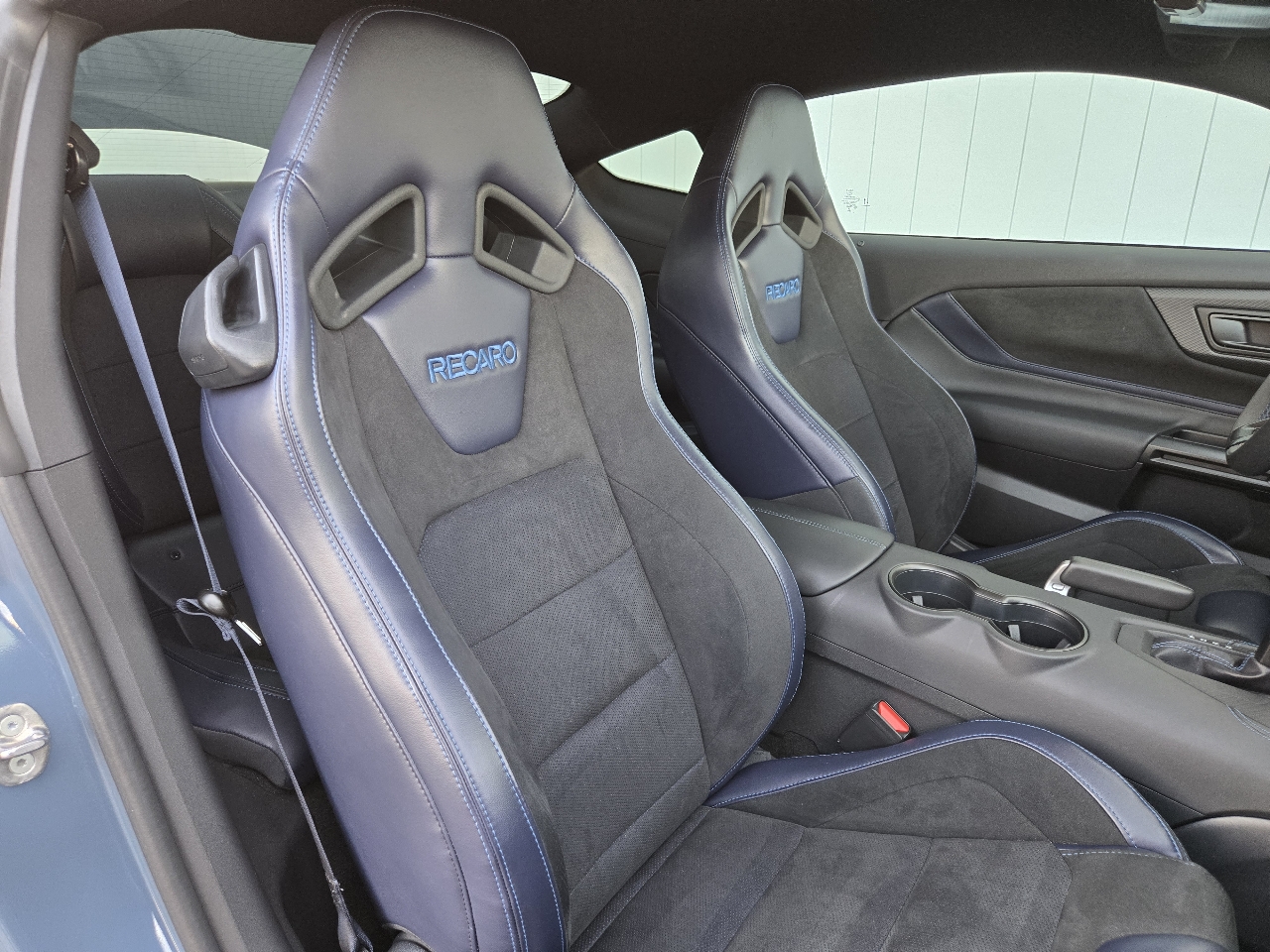 Ford Mustang Dark Horse 2025