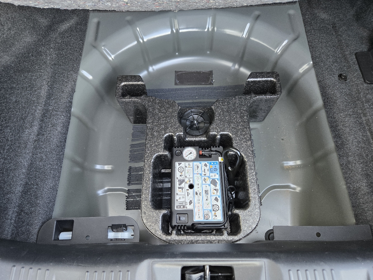 Ford Mustang Dark Horse 2025