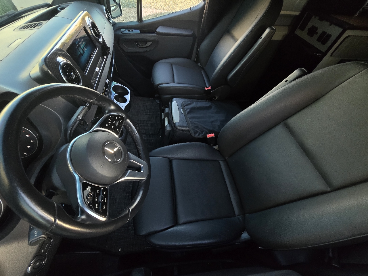 Mercedes-Benz Sprinter 2500 144-in. WB 2020