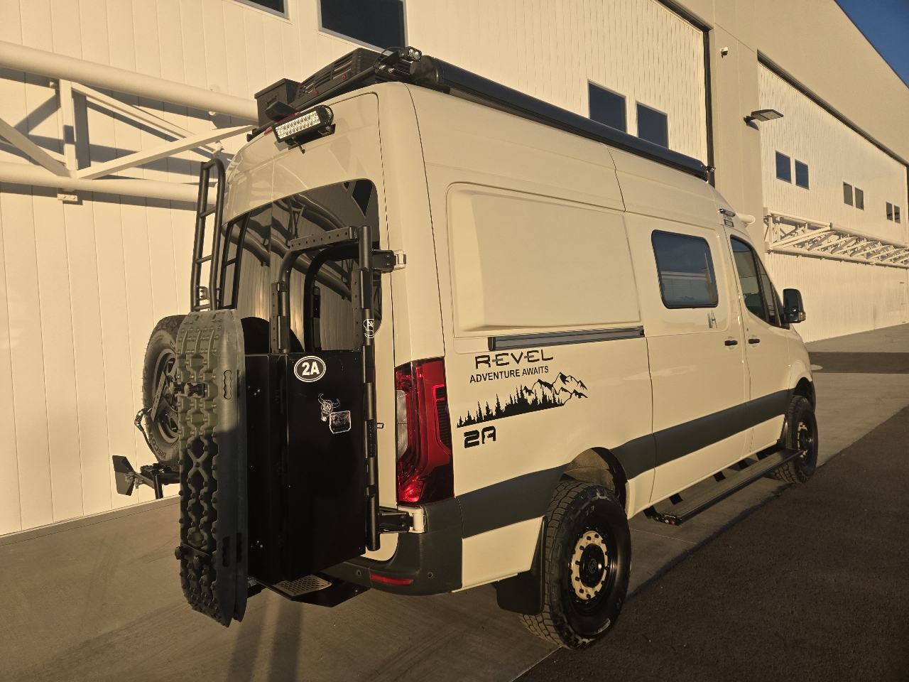 Mercedes-Benz Sprinter 2500 144-in. WB 2020