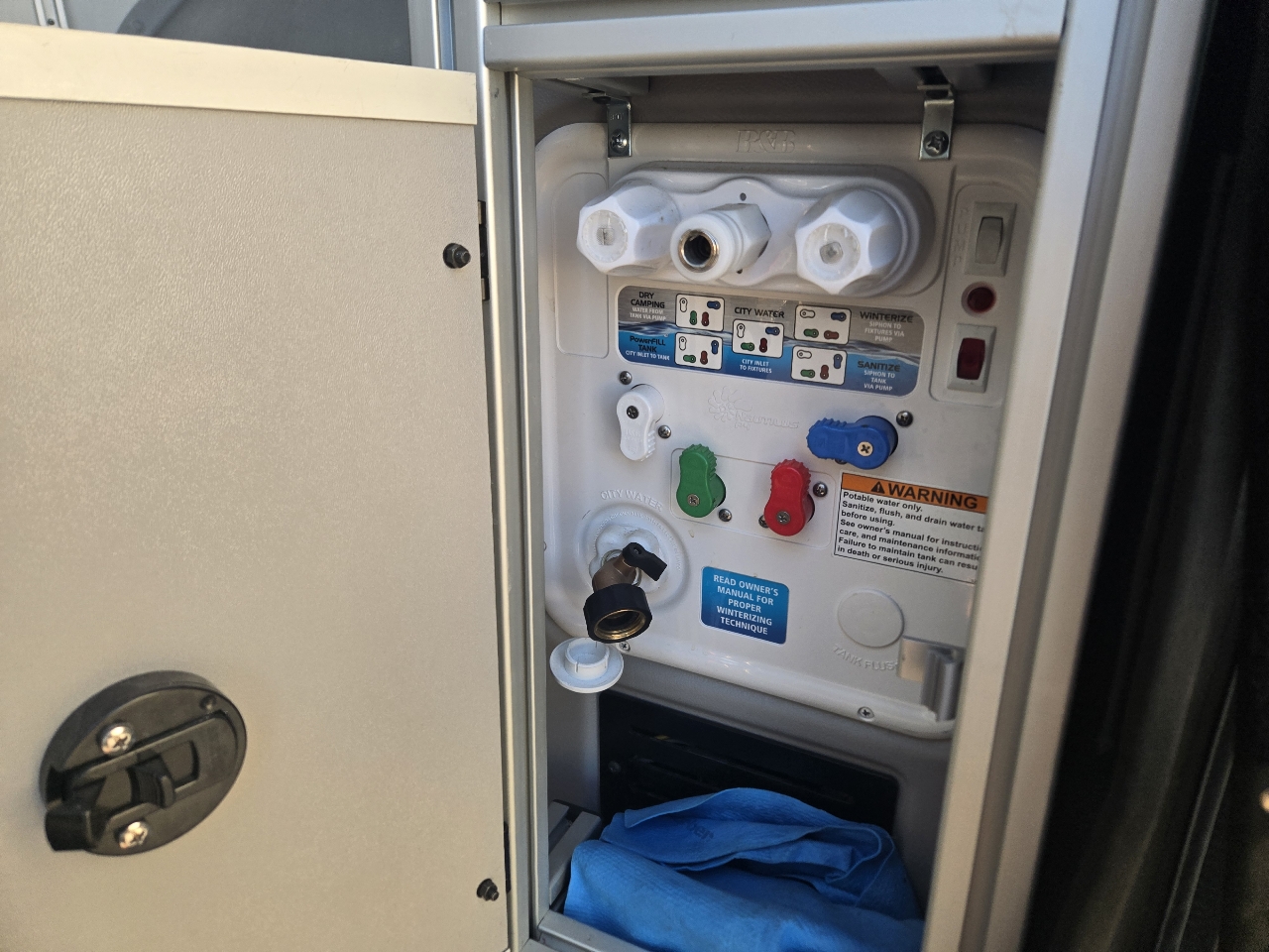 Mercedes-Benz Sprinter 2500 144-in. WB 2020