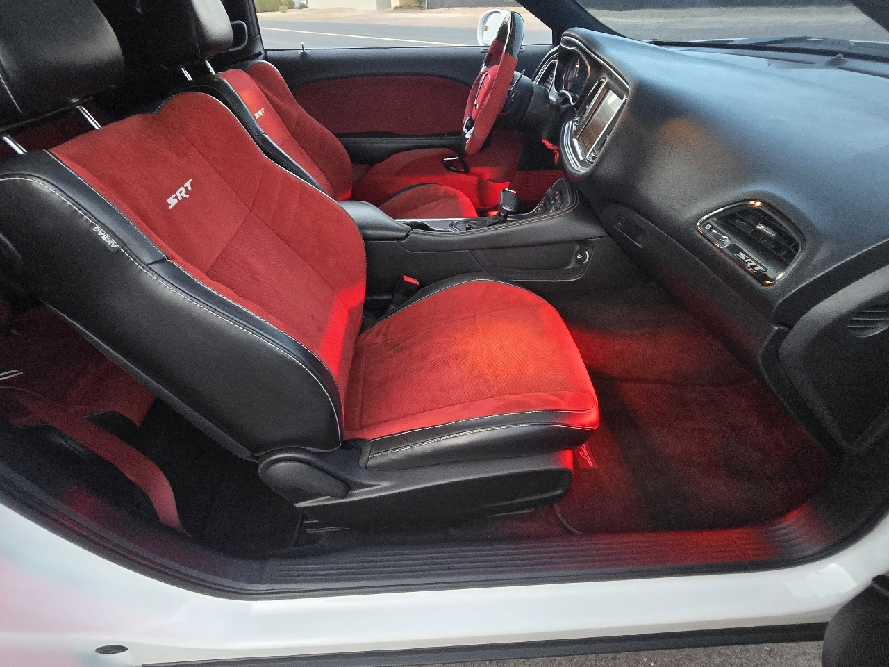 Dodge Challenger SRT Hellcat 2016