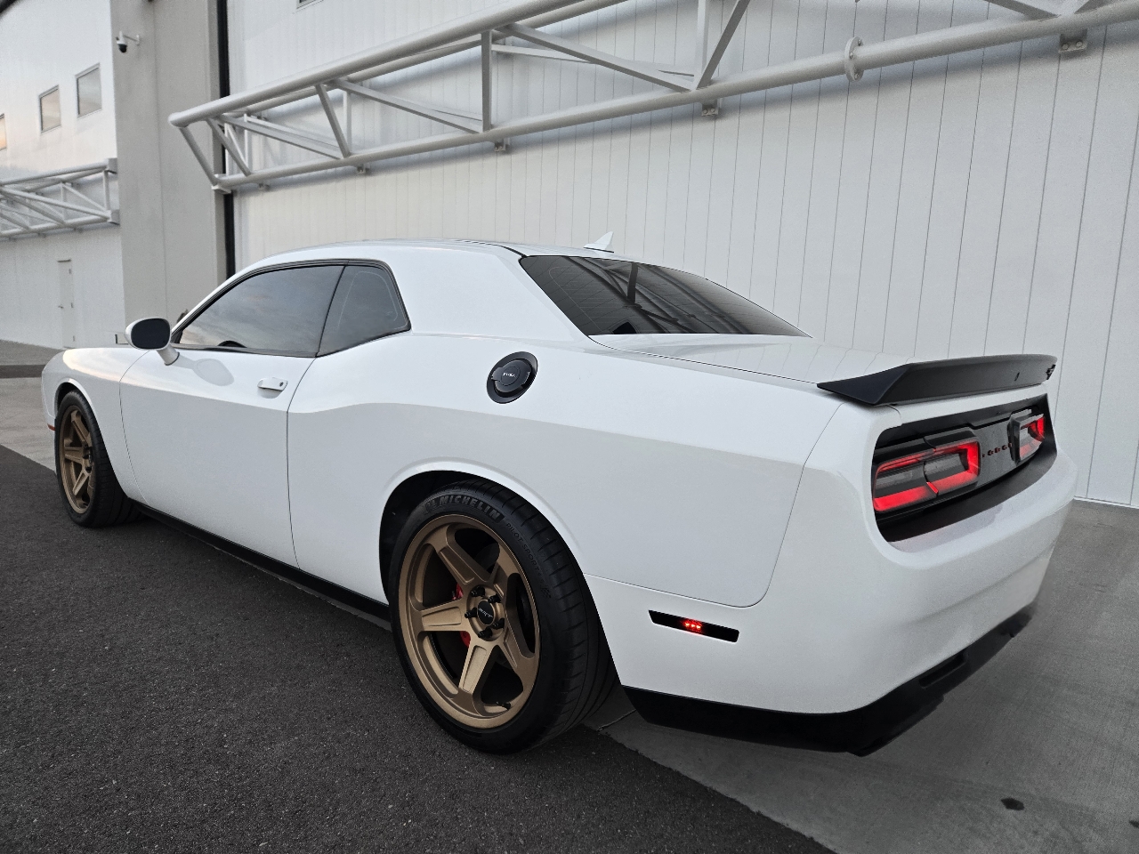 Dodge Challenger SRT Hellcat 2016