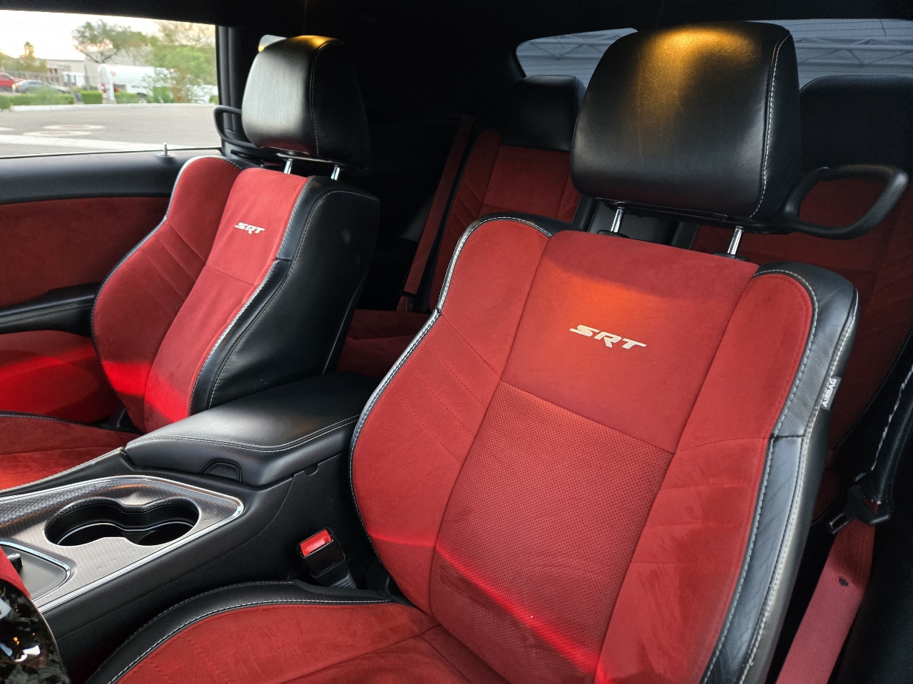 Dodge Challenger SRT Hellcat 2016