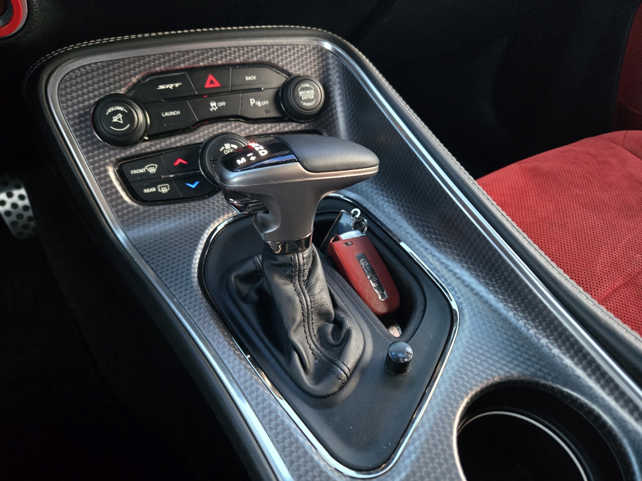 Dodge Challenger SRT Hellcat 2016