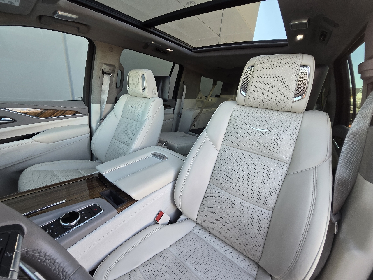 Cadillac Escalade ESV Sport Platinum AWD 2023