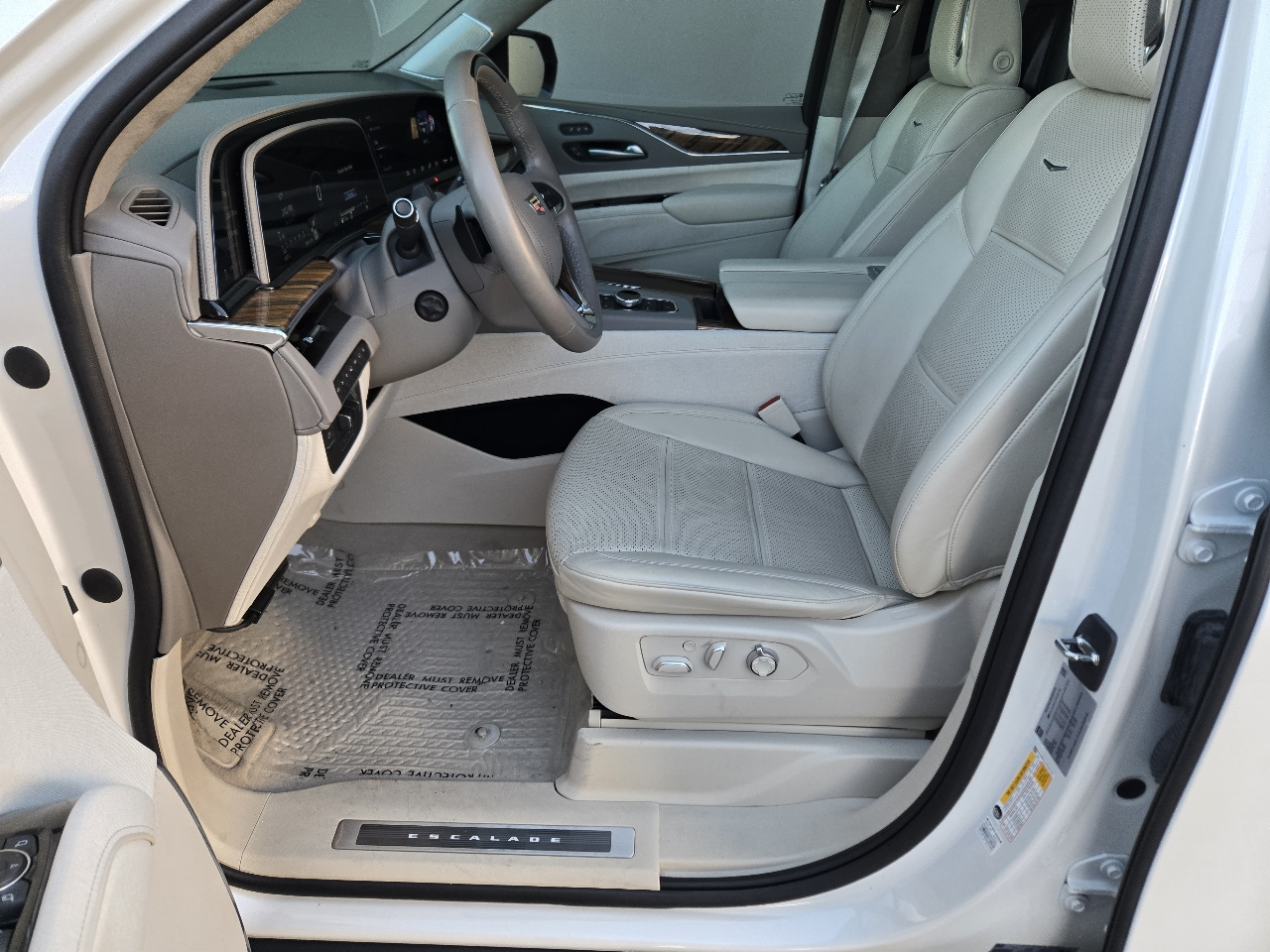 Cadillac Escalade ESV Sport Platinum AWD 2023