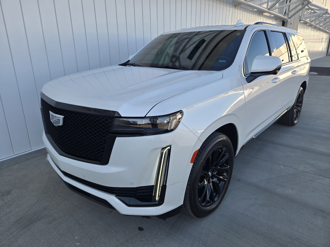 Cadillac Escalade ESV Sport Platinum AWD 2023