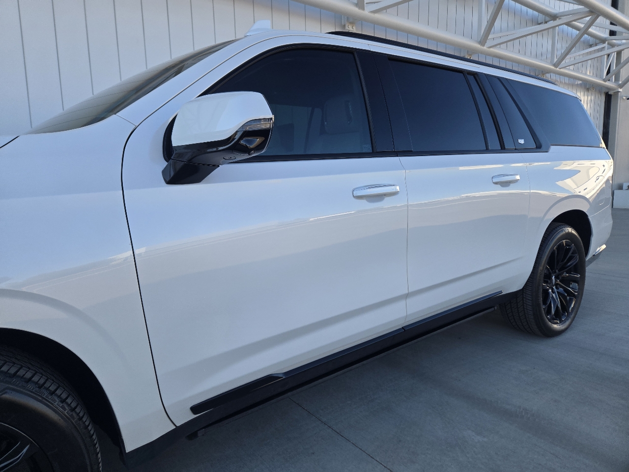 Cadillac Escalade ESV Sport Platinum AWD 2023