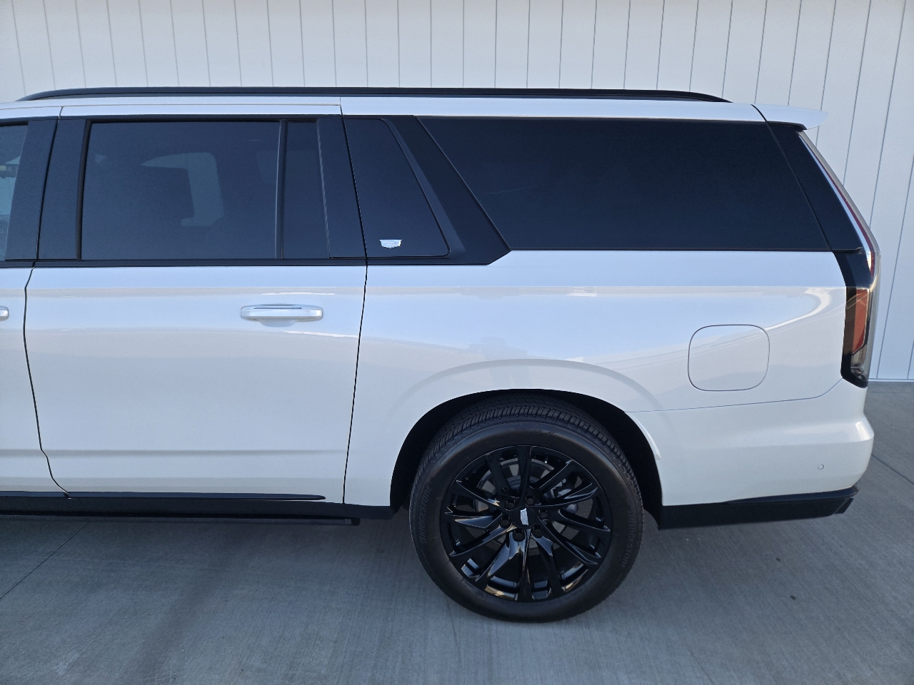 Cadillac Escalade ESV Sport Platinum AWD 2023