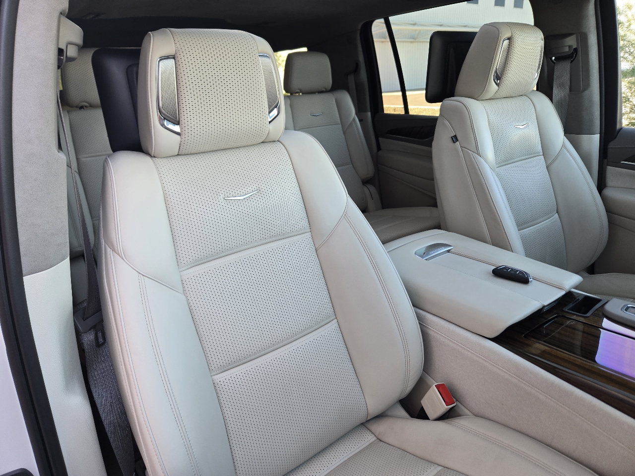 Cadillac Escalade ESV Sport Platinum AWD 2023