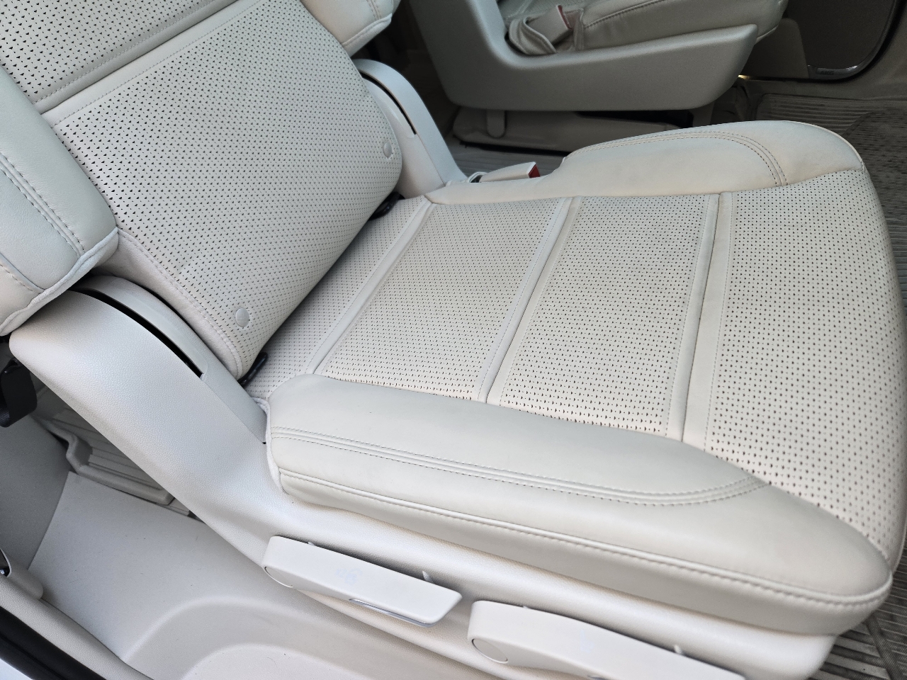 Cadillac Escalade ESV Sport Platinum AWD 2023