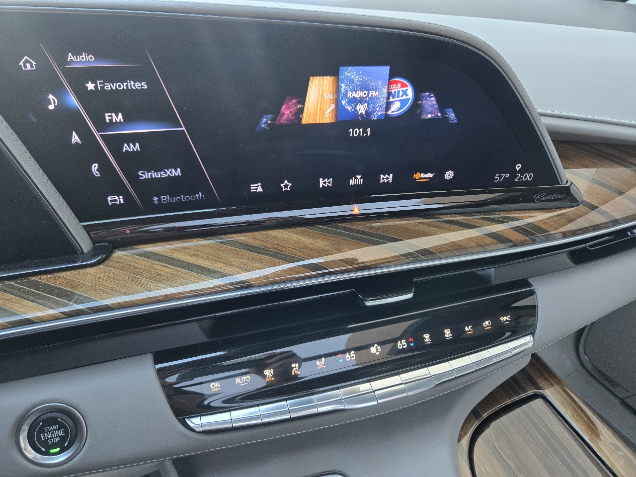 Cadillac Escalade ESV Sport Platinum AWD 2023