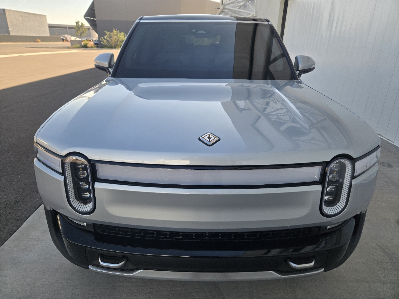 Rivian R1S Launch Edition 2023