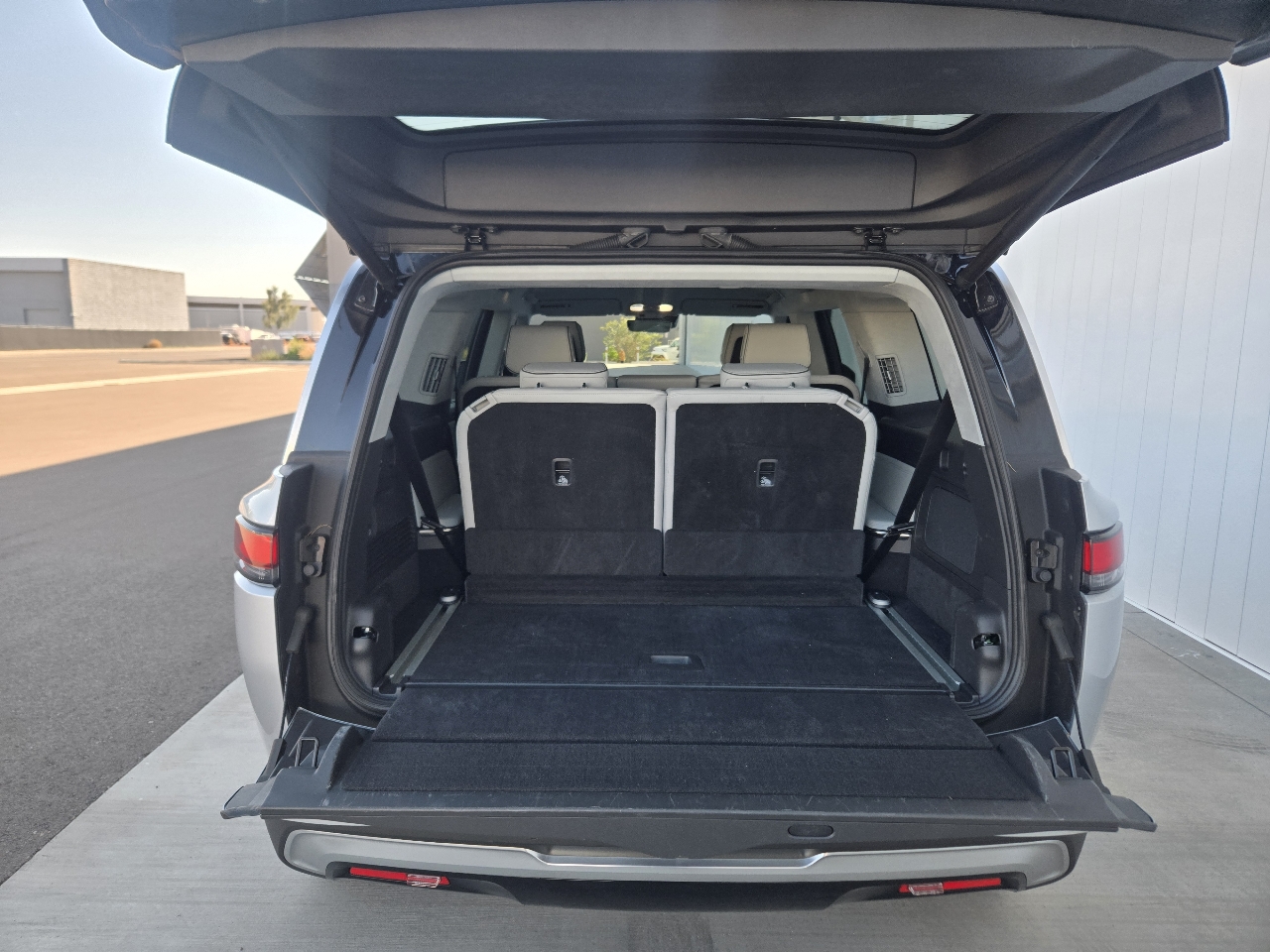 Rivian R1S Launch Edition 2023