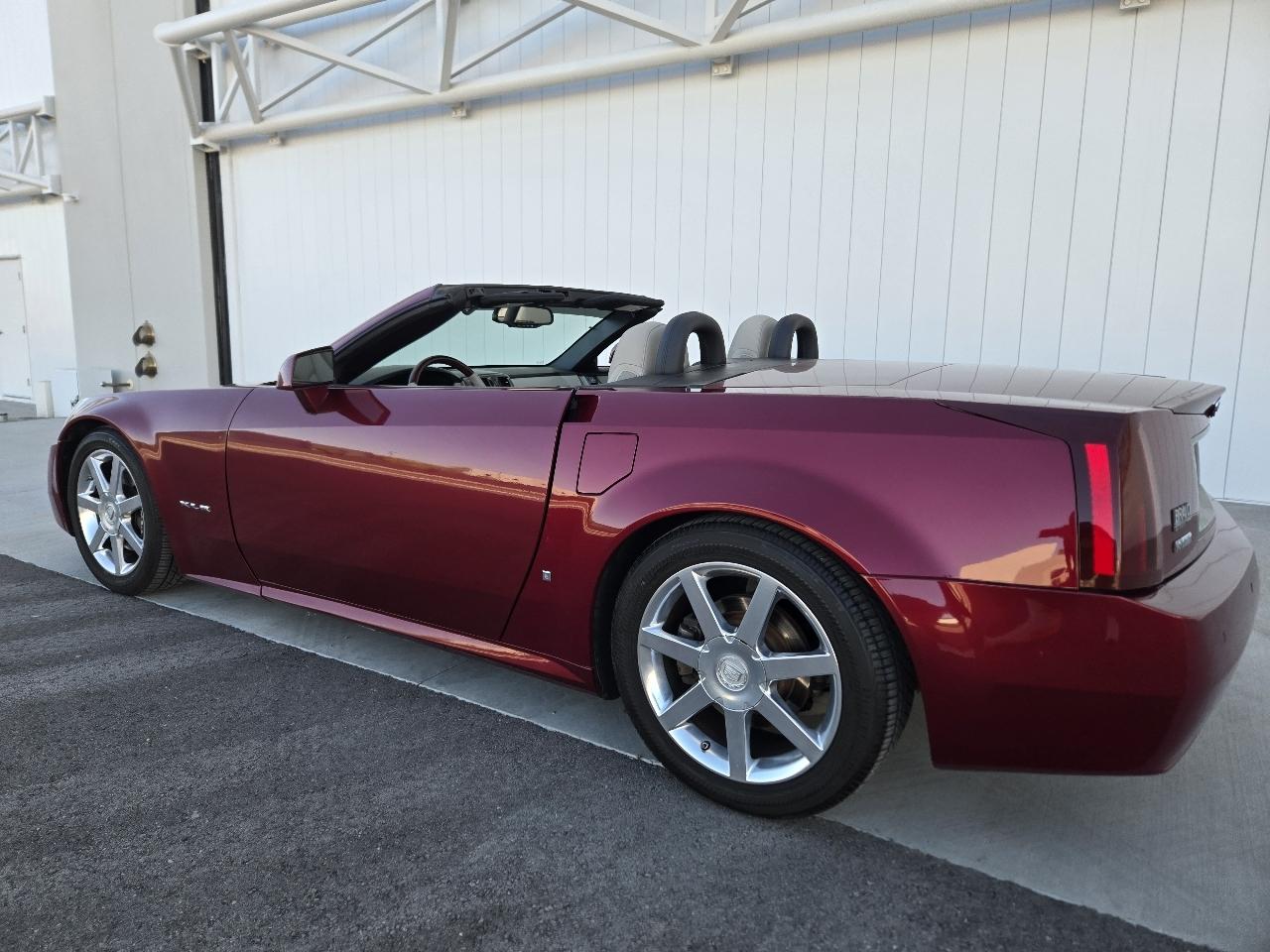 Cadillac XLR Convertible 2006