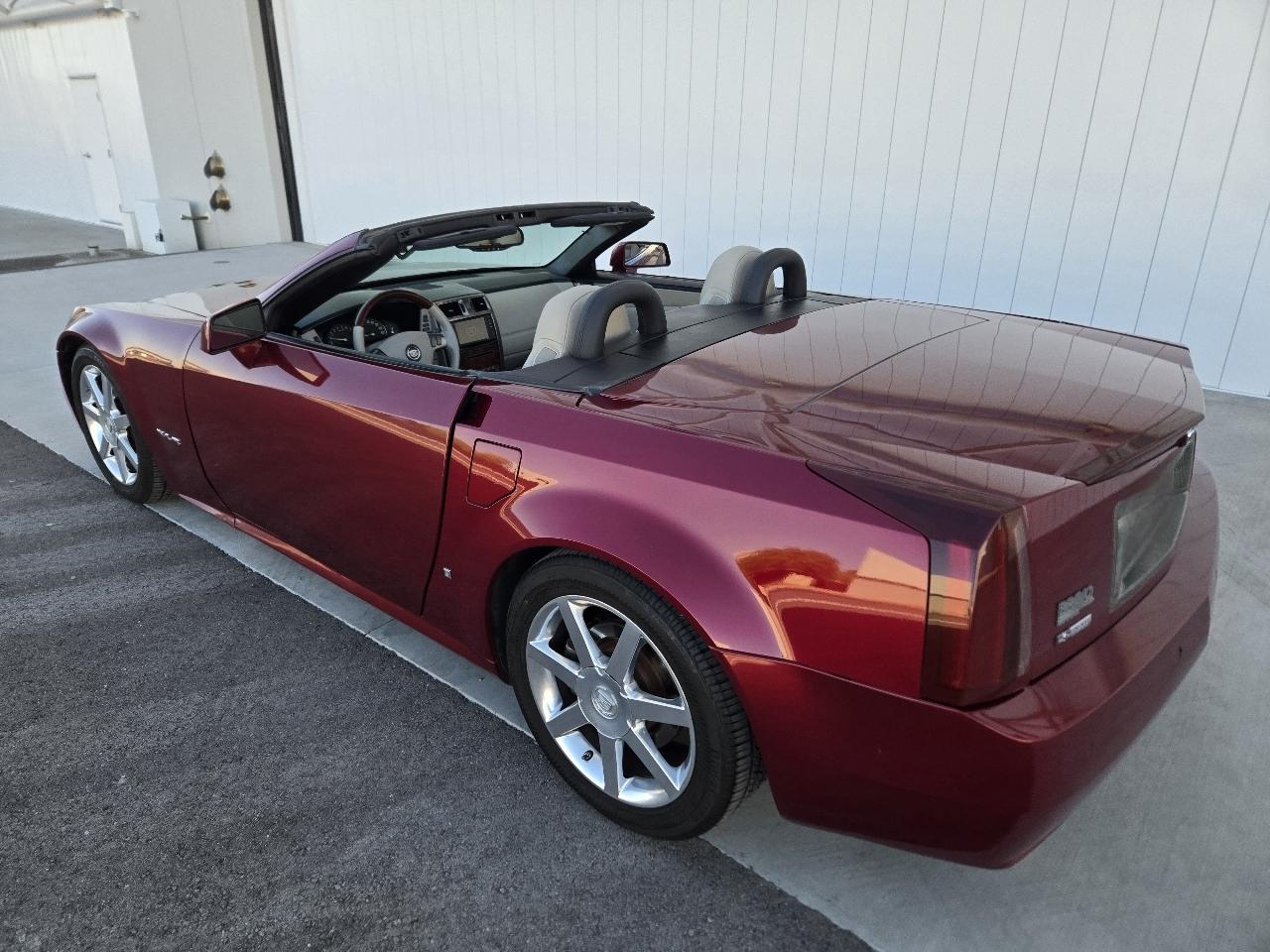 Cadillac XLR Convertible 2006