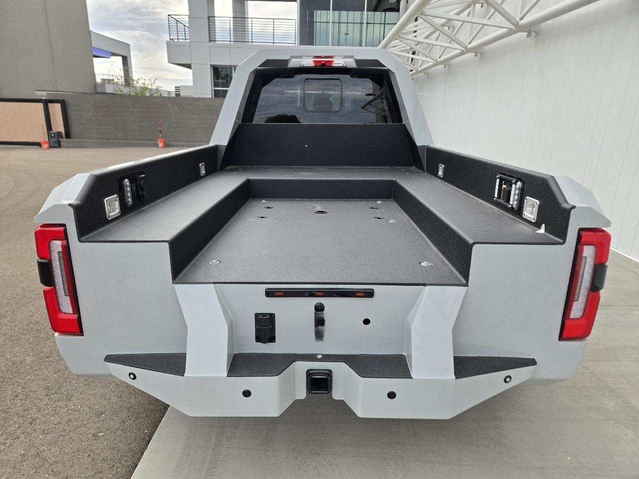 Ford F-450 SD Platinum Crew Cab DRW 4WD 2025